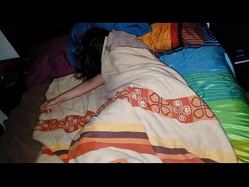 ❤️ Patėvis bara savo jauną pamotę, kol ji miega. ❤ Dulkinimo video prie lt.verhentai.ru ❌❤